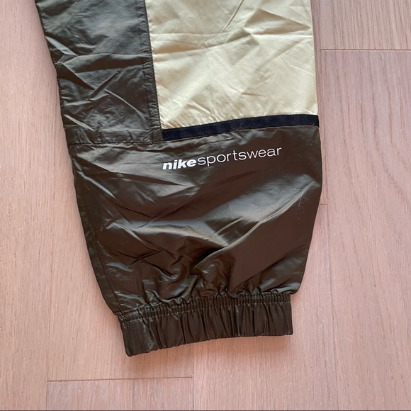 Nike Sportswear Women’s Archive Woven Pants in Olive/Light Green - Picture 8 of 12